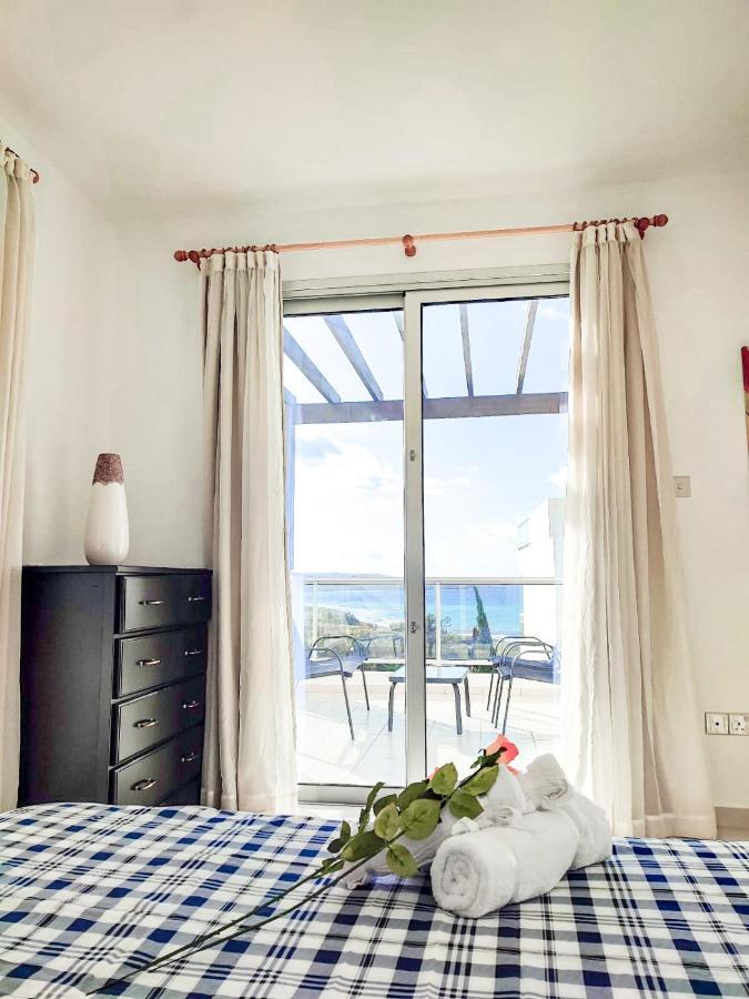 3 Bedroom Seaview Villa Direct In Coral Bay With Pool Eksteriør bilde