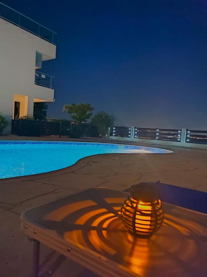 3 Bedroom Seaview Villa Direct In Coral Bay With Pool Eksteriør bilde